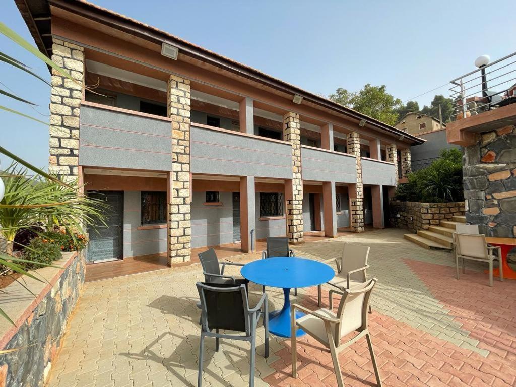 Hotel Les Truites Imouzzer du Kandar Exterior foto